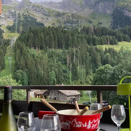 Splendide Vu Sur Les Aravis Lägenhet *